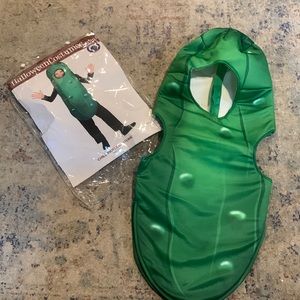 Pickle Tunic costume (gloves NOT included).